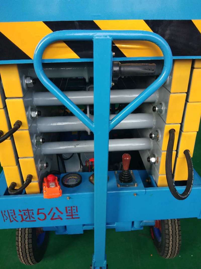 镇江辅助行走式升降平台